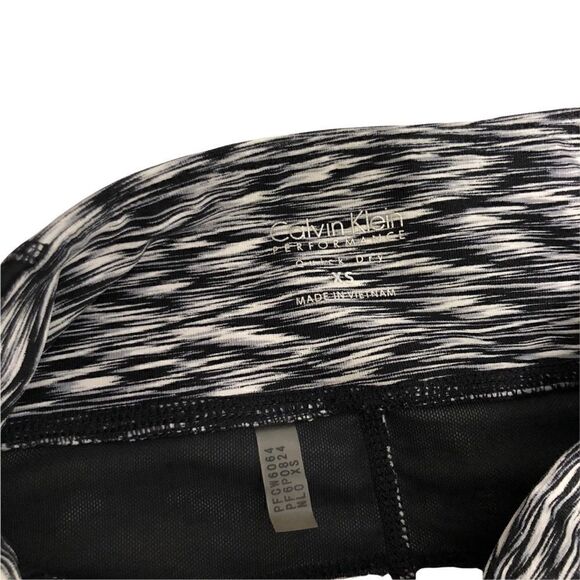 Lot of 4 Patterned Leggings: Reebok / Nike Pro / VS Pink / Calvin Klein - Picture 15 of 16